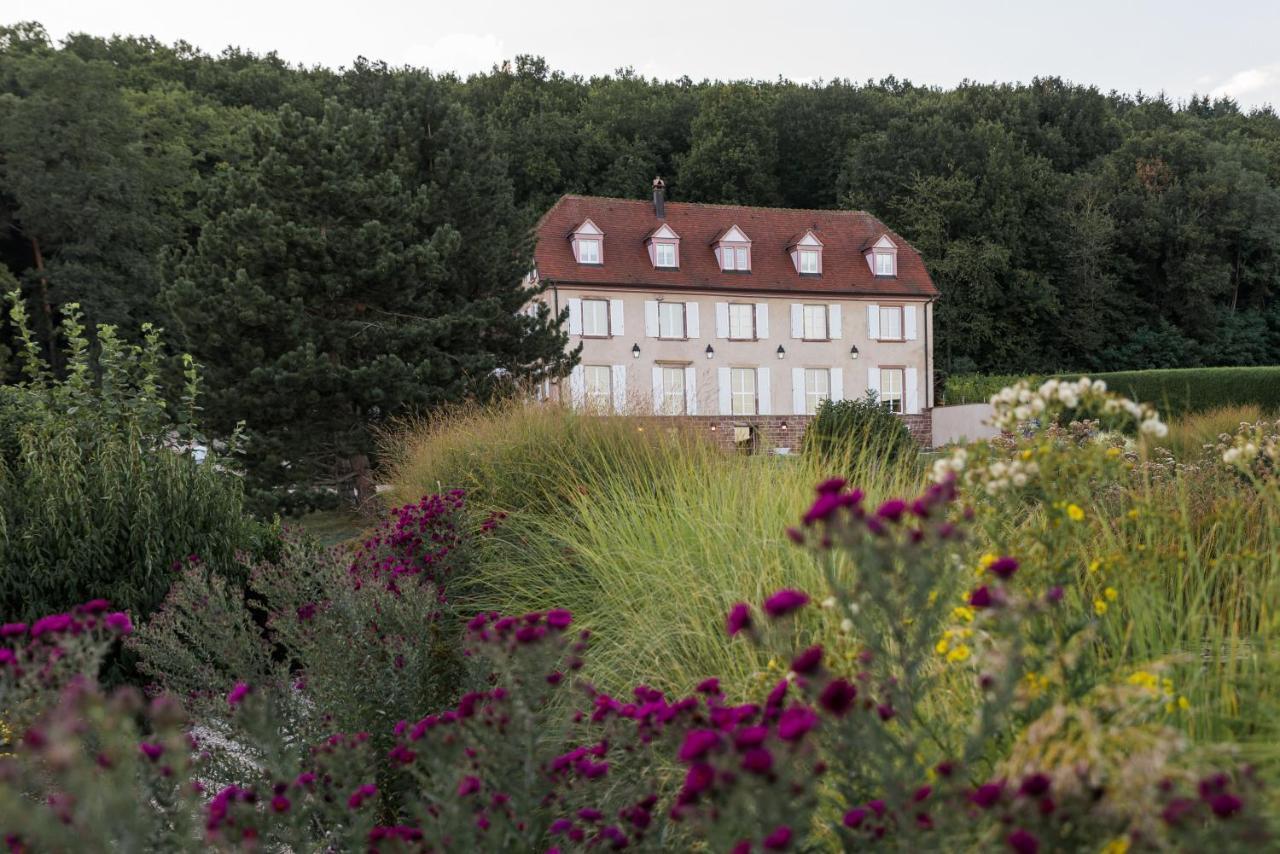 Maison D'Hotes Les Jardins De Madeleine Bernardvillé Esterno foto